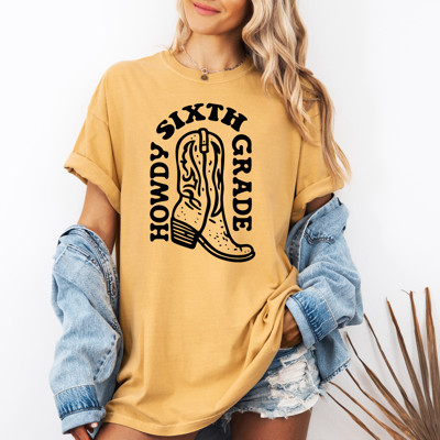 HOWDY SIXTH GRADE | Stepping into Sixth Grade with Spirit! Unisex Heavyweight Comfort Tee