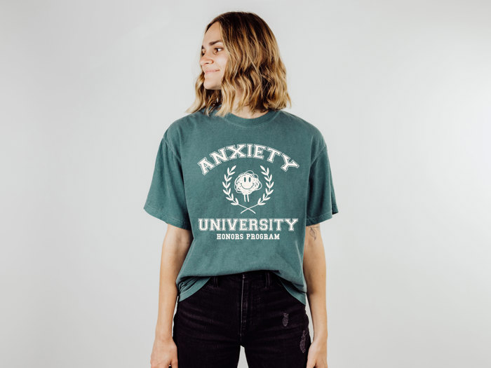 ANXIETY UNIVERSITY HONORS PROGRAM | Embrace the Jumble: Celebrating Minds in Chaos Unisex Heavyweight Comfort Tee