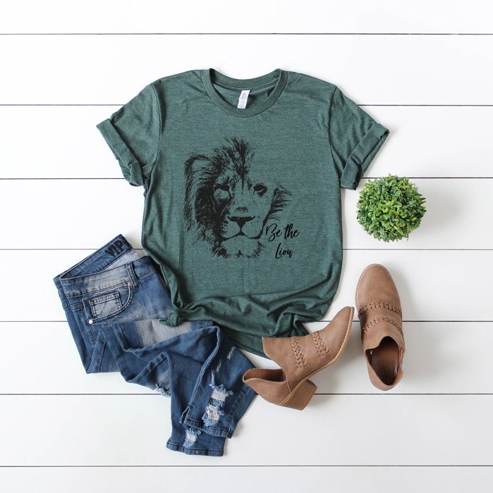 Be The Lion Women's Fierce Inspired Soft Unisex Graphic Tee T-shirt