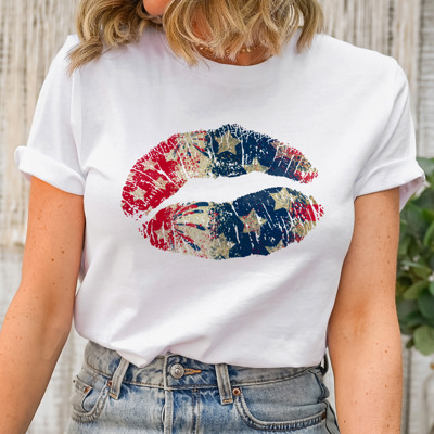 USA Patriotic Watercolor Grunge Flag LIPS Fourth of July American Ultra Soft Graphic Tee Unisex Soft Tee T-shirt for Women or Men