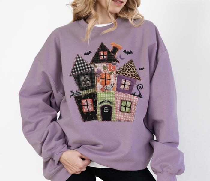 Faux Quilted Spooky Haunted Halloween House - Comfy Dropshoulder Sweatshirt
