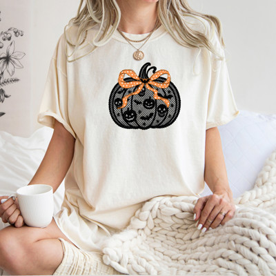 Faux Black Lace Halloween Pumpkin With Bow For Fall - T-Shirt (Crewneck)  100 Cotton Heavyweight Tee (Unisex)  Comfort Colors