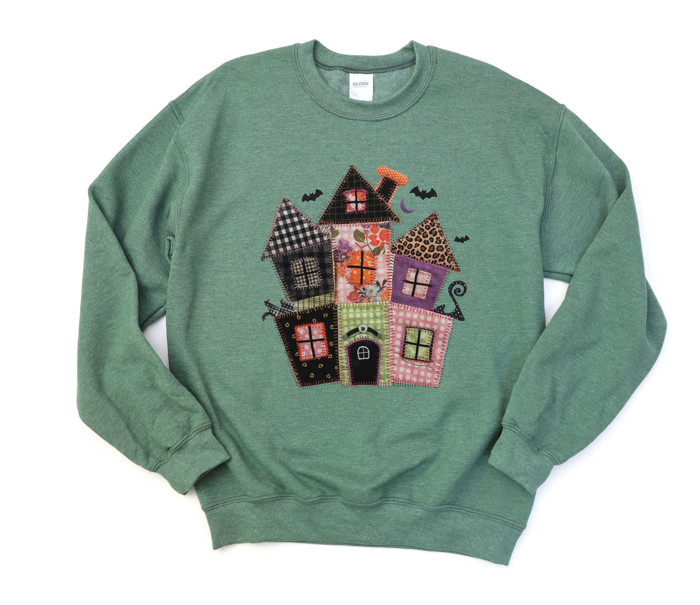 Faux Quilted Spooky Haunted Halloween House - Comfy Dropshoulder Sweatshirt
