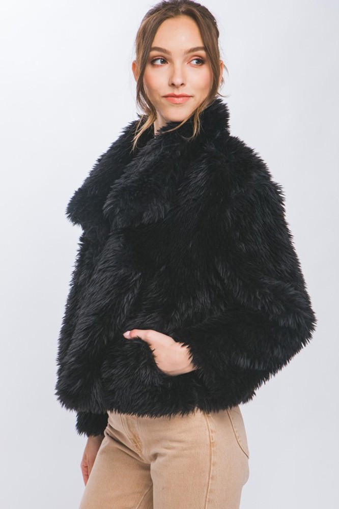 Luxe Faux Fur Coat With Pockets