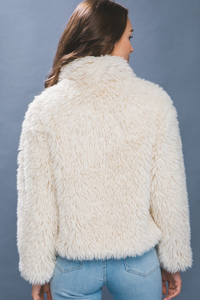 Luxe Faux Fur Coat With Pockets