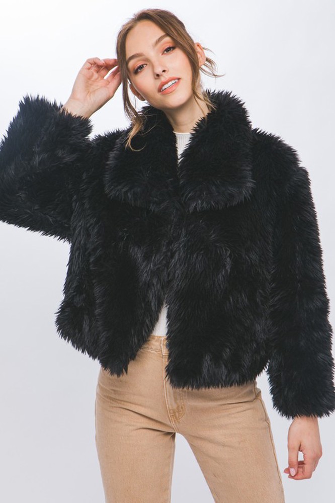 Luxe Faux Fur Coat With Pockets