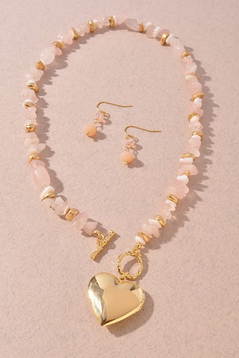 Heart Locket It Pendant Beaded Necklace & Earrings Set