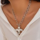  MY DREAM LIFE | Hammered Cross Front Toggle Necklace