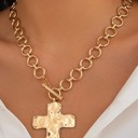  MY DREAM LIFE | Hammered Cross Front Toggle Necklace
