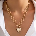  MY DREAM LIFE | Hammered Heart Front Toggle Necklace