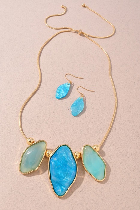 Irregular Resin Stone Pendant Necklace & Earrings Set