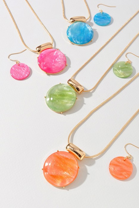 Acetate Round Pendant Necklace & Earrings Set