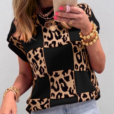 Checkerboard Short Sleeve Knit Sweater | S-XL