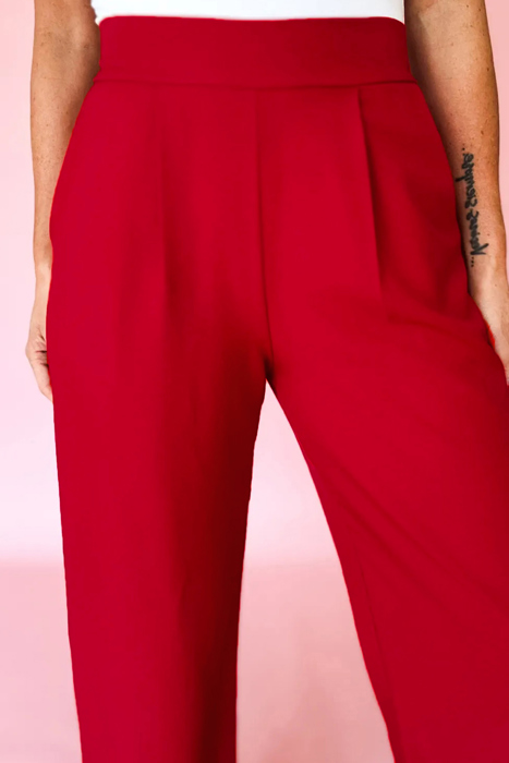 Pull On Pleated Detail High Elastic Waist Loose Straight Pants with Pockets | S- XL