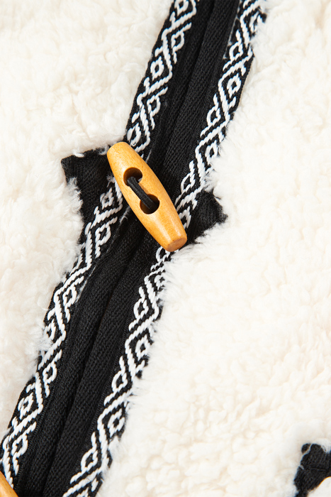 MY DREAM LIFE | Sherpa Contrast Trim Patch Pocket Cartridge Toggle Button Vest