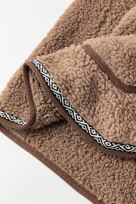 MY DREAM LIFE | Sherpa Contrast Trim Patch Pocket Cartridge Toggle Button Vest