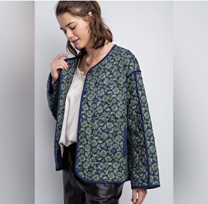 Easel brand quilted floral lightweight pocketed jacket 