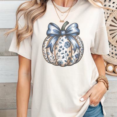 Blue Coquette Floral Pumpkin T-Shirt – Cute Fall Graphic Tee, Vintage Bow Pumpkin Shirt, Autumn Harvest Top