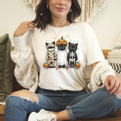 Funny Halloween Cat Spooky Cat Graphic Tee – Cute Black Cat Costume T-Shirt, Pumpkin Trick or Treat Shirt