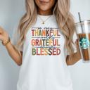  Grateful Thankful Blessed Fall Tee – Autumn Thanksgiving Graphic T-Shirt, Faith & Pumpkin Season Outfit