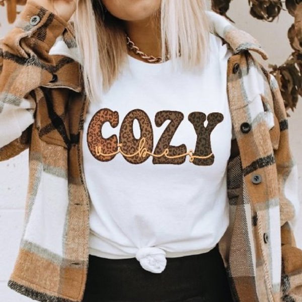 Cozy Vibes Tee