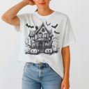  Vintage Haunted House Halloween Graphic Tee Spooky Pumpkin Bat Shirt Gothic Scary Fall T-Shirt Trick or Treat Top