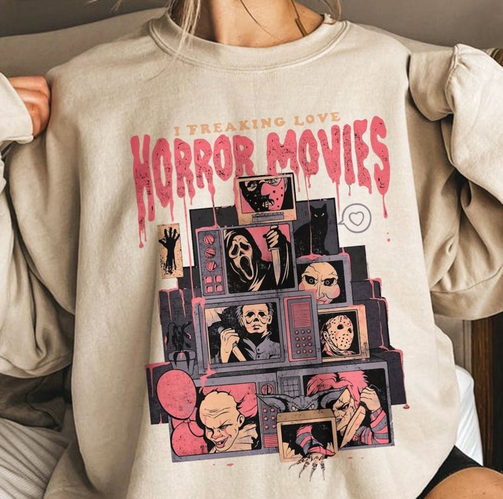 I Freaking Love Horror Movies Crew Sweatshhirt