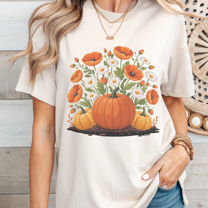 Cozy Fall Graphic Tee – Pumpkins & Wildflowers Autumn Harvest T-Shirt, Cute Thanksgiving Outfit, Seasonal Boho Style