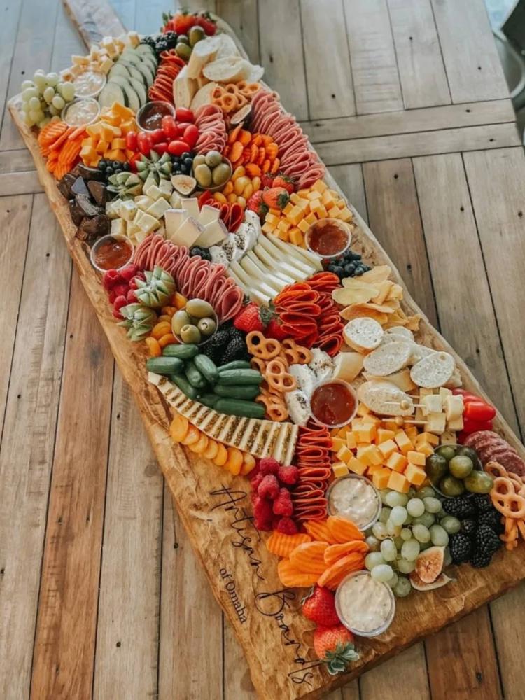 Extra Large Rustic Charcuterie Board - Engraved