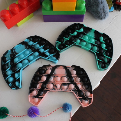 Bubbles Pop It Toy Controller