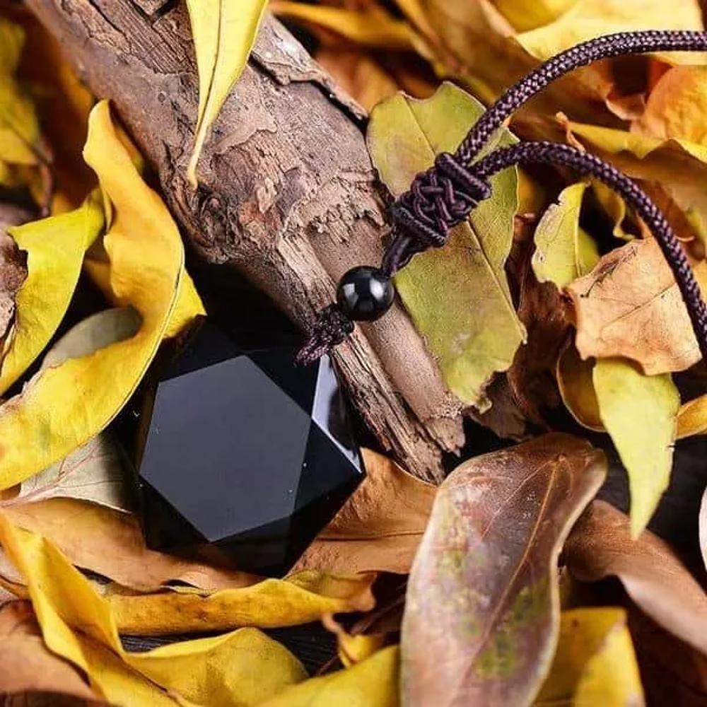 Natural Stone Black Obsidian Healing Crystal Pendant Necklace