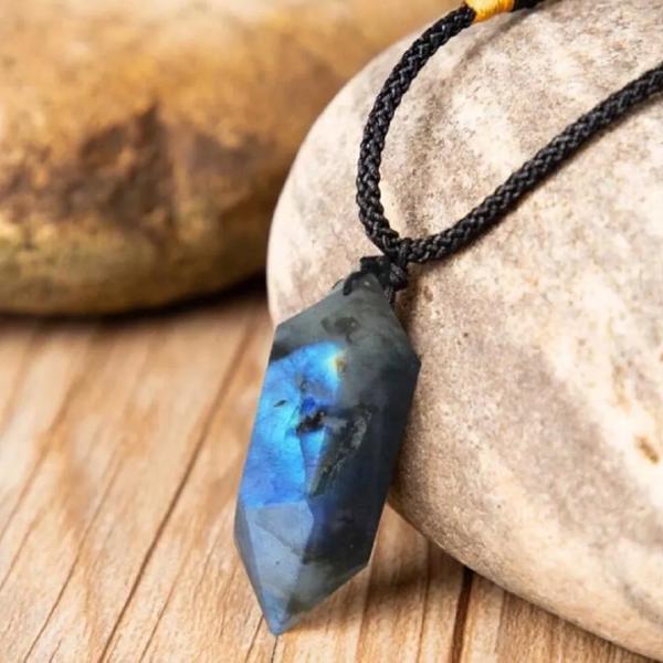 Natural Labradorite Flash Stone Hexagon Pendant Healing Energy Amulet Necklace