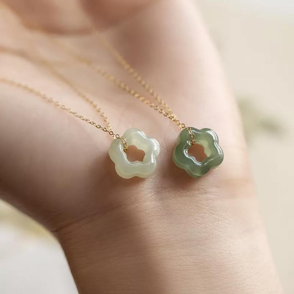 Natural Green Jade Floral Flower Shape Charm Pendant Healing Necklace (A Set)