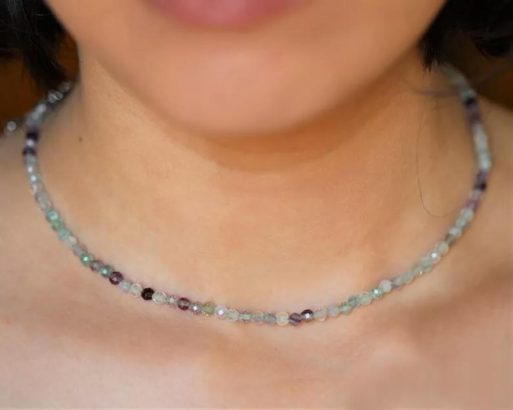 Natural Fluorite Choker Faceted 2mm Beads Healing Reiki Women Necklace