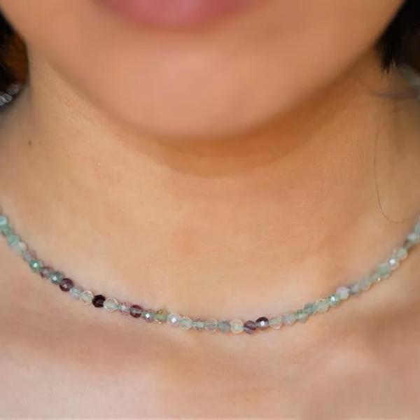 Natural Fluorite Choker Faceted 2mm Beads Healing Reiki Women Necklace