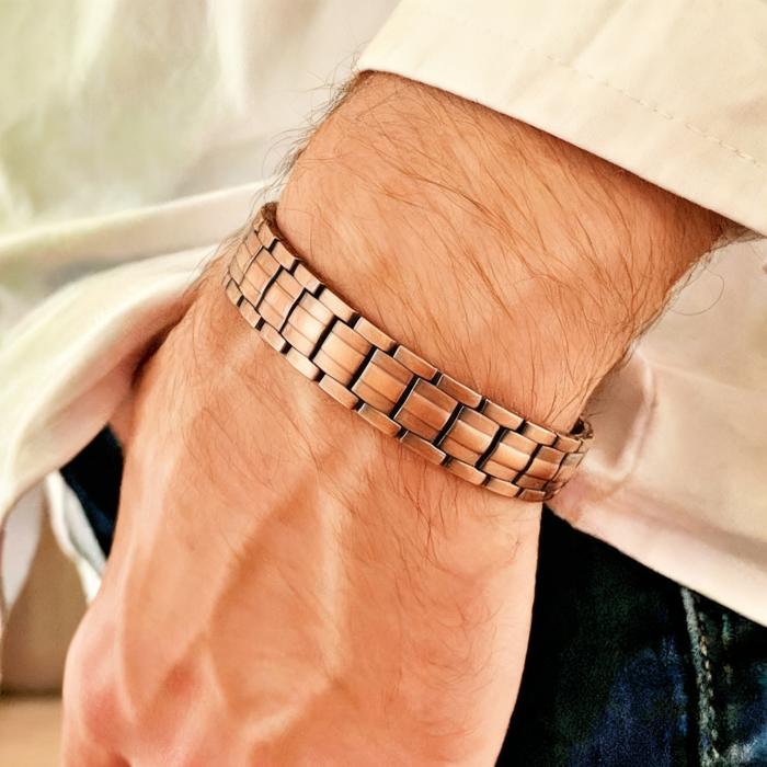 Titanium Steel Magnetic Therapy Bracelet for Men, Arthritis Pain Relief, Stylish Men's Bangle