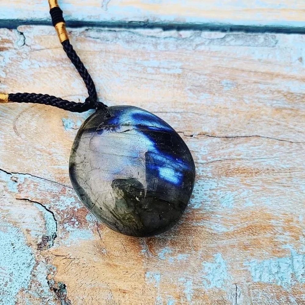 Natural Labradorite Stone Pendant Tumbled Gemstone Crystal Charm Necklace