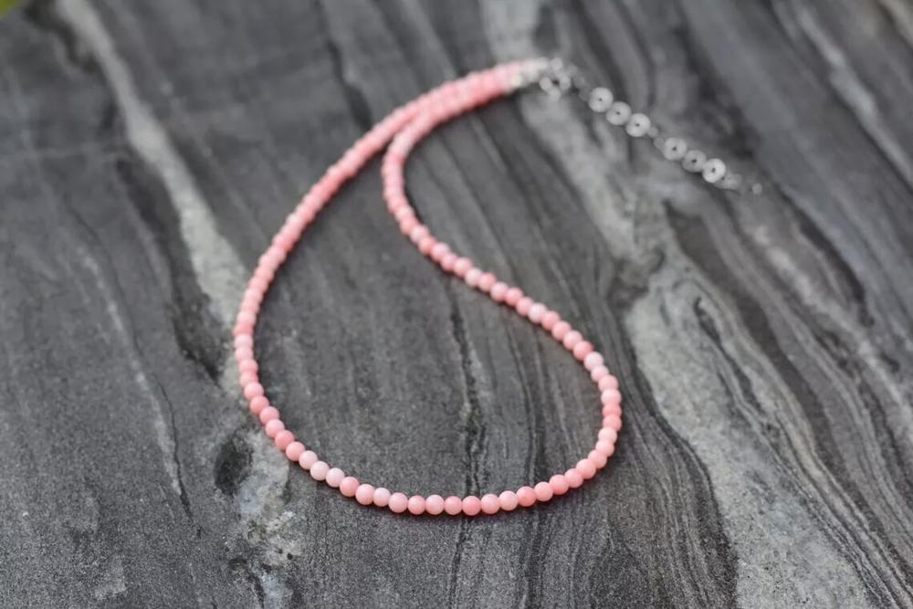 Coral Choker Delicate Pink Stone Beads Necklace Coral Crystal Dainty Choker