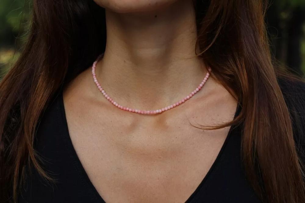 Coral Choker Delicate Pink Stone Beads Necklace Coral Crystal Dainty Choker