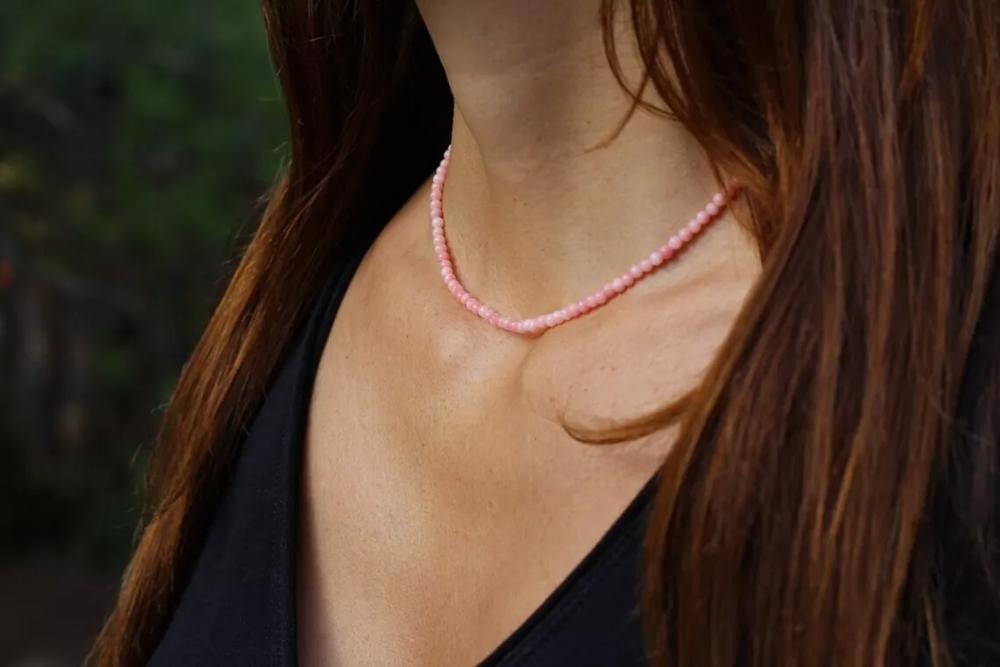 Coral Choker Delicate Pink Stone Beads Necklace Coral Crystal Dainty Choker