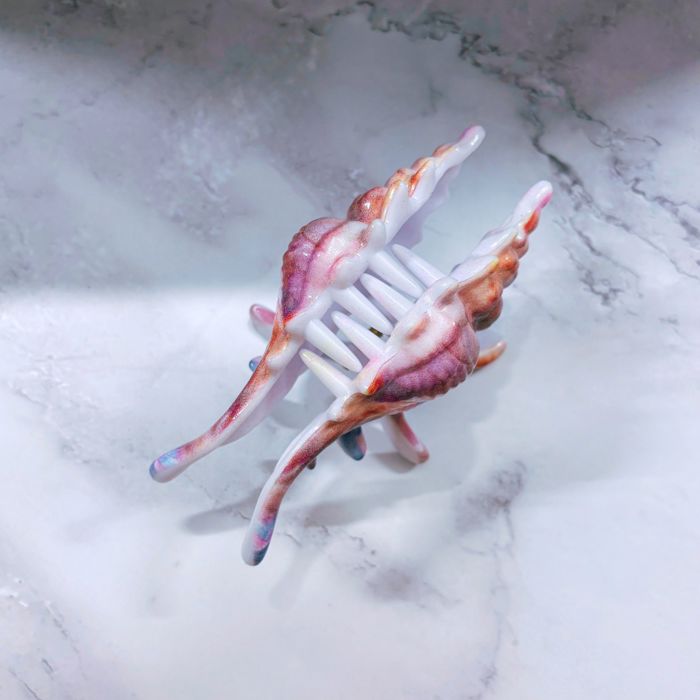Realistic Conch Shell Hair Claw in Mermaid Colors | Claw Clip Hair Accessories
