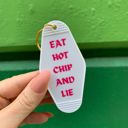 Eat Hot Chip and Lie Vintage Style Motel Keychains with Funny Sayings in 30+ Styles