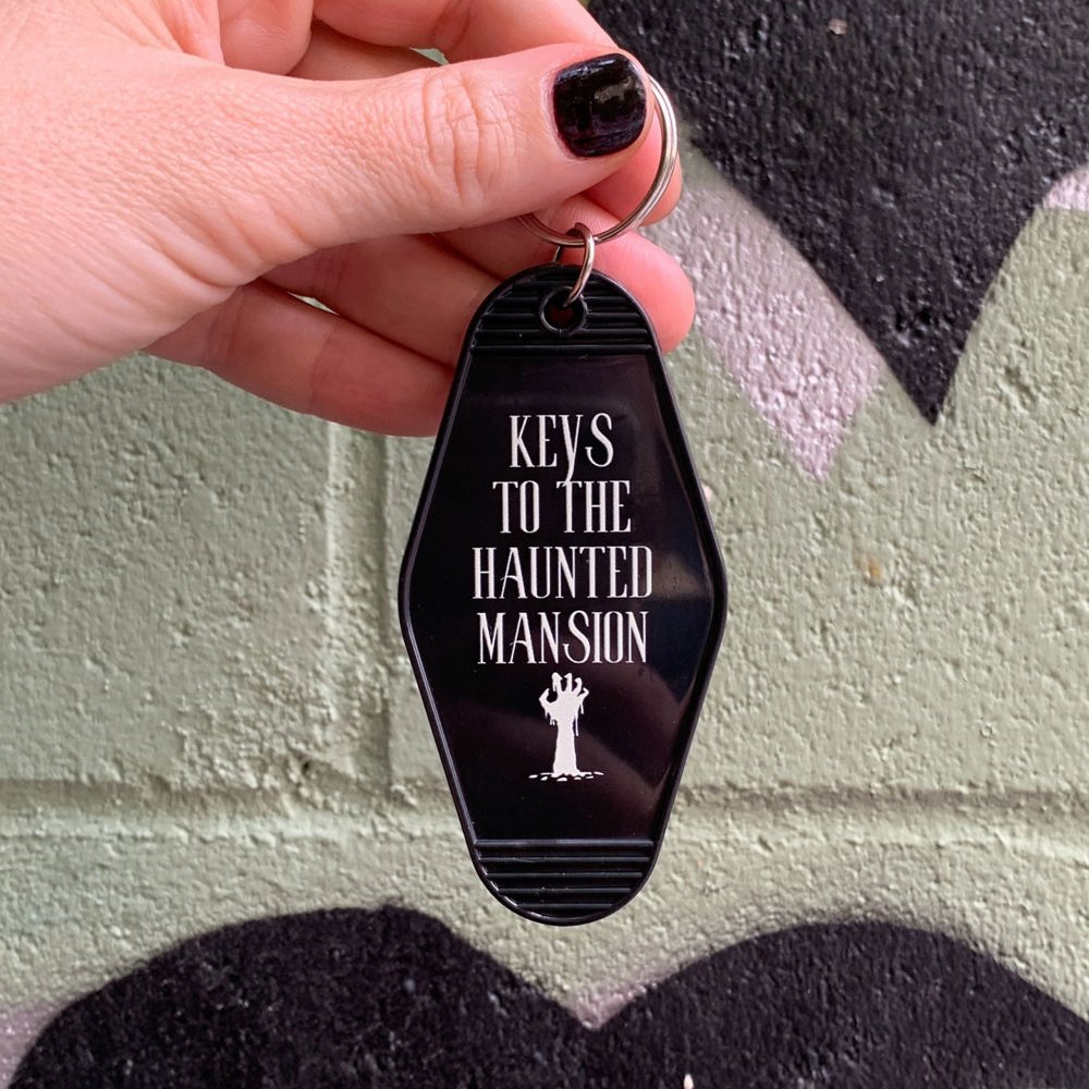 Vintage Style Motel Keychains with Funny Sayings in 30+ Styles