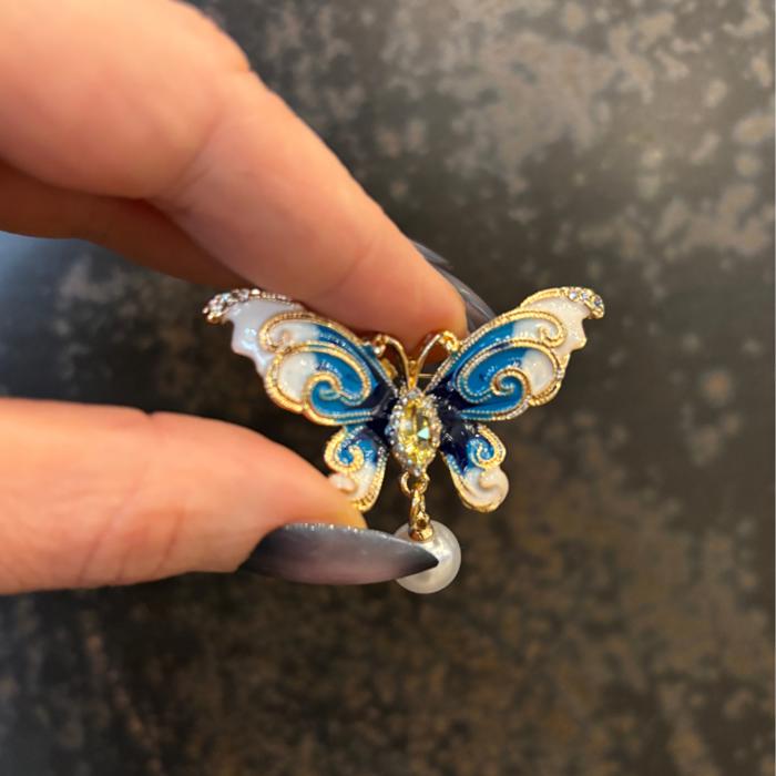 Classic Brooch Collection with Gem Embellishments Metal Alloy [8+ Style Options]