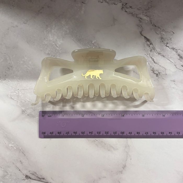 Jane Exclusive Hair Claws Stocking Stuffers - Giftable Styles You’ll Love