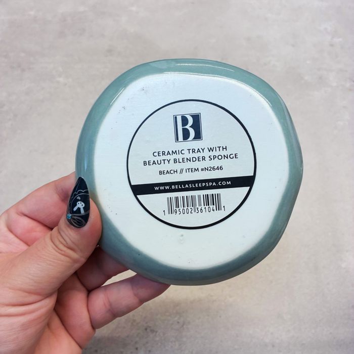 Beach Babe Sage Green Ceramic Tray with Makeup Sponge Gift Set | Cosmetic Giftable Beauty Tools Set