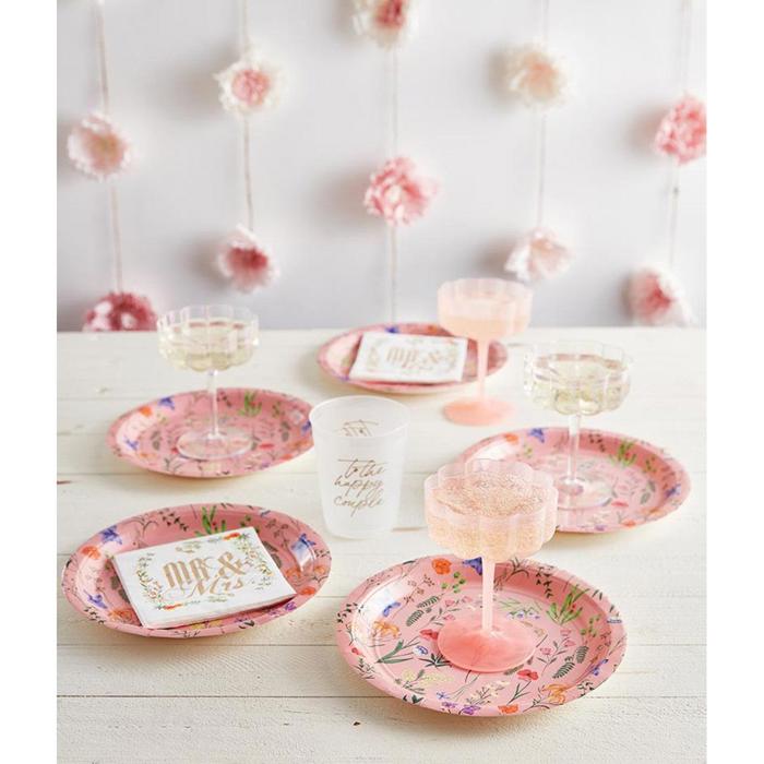 Butterfly Shaped Paper Plates – 8ct | Decorative Party Plates | 9"