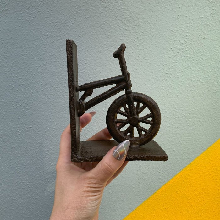 Cast Iron Bike Bookends Set of 2 | Decorative Brown Bicycle Bookshelf Stand Support Brace Holder