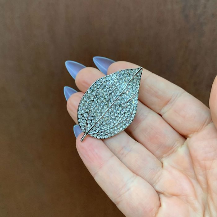 Classic Brooch Collection with Gem Embellishments Metal Alloy [8+ Style Options]