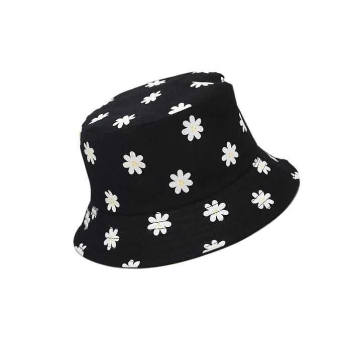 Hippie Dippie Daisy '90s Bucket Hat in Black